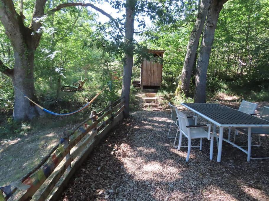 Cosy Cabane Montbrun-Bocage エクステリア 写真